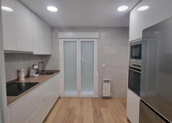 La Bascula Garaje Incluido Cerca Casco Historico. Zamora