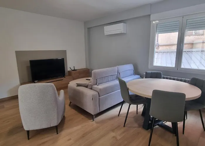 Apartmán La Bascula Garaje Incluido Cerca Casco Historico. *